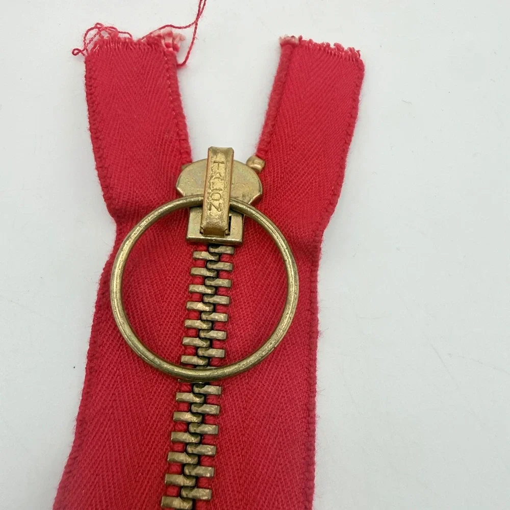 Talon vintage red